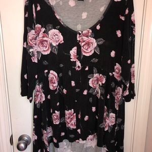 torrid Tops - Floral blouse torrid Tops - Floral blouse